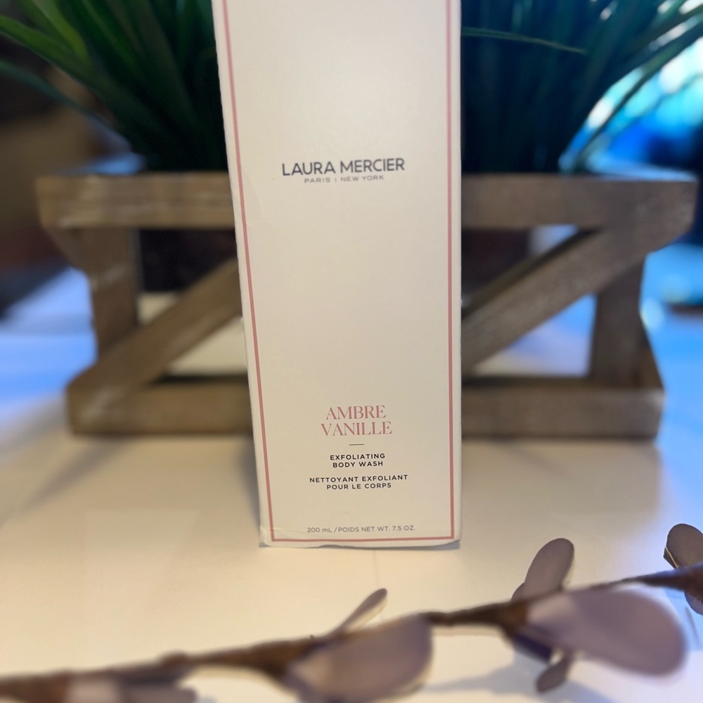 Laura Mercier Ambre Vanille Exfoliating Body Wash